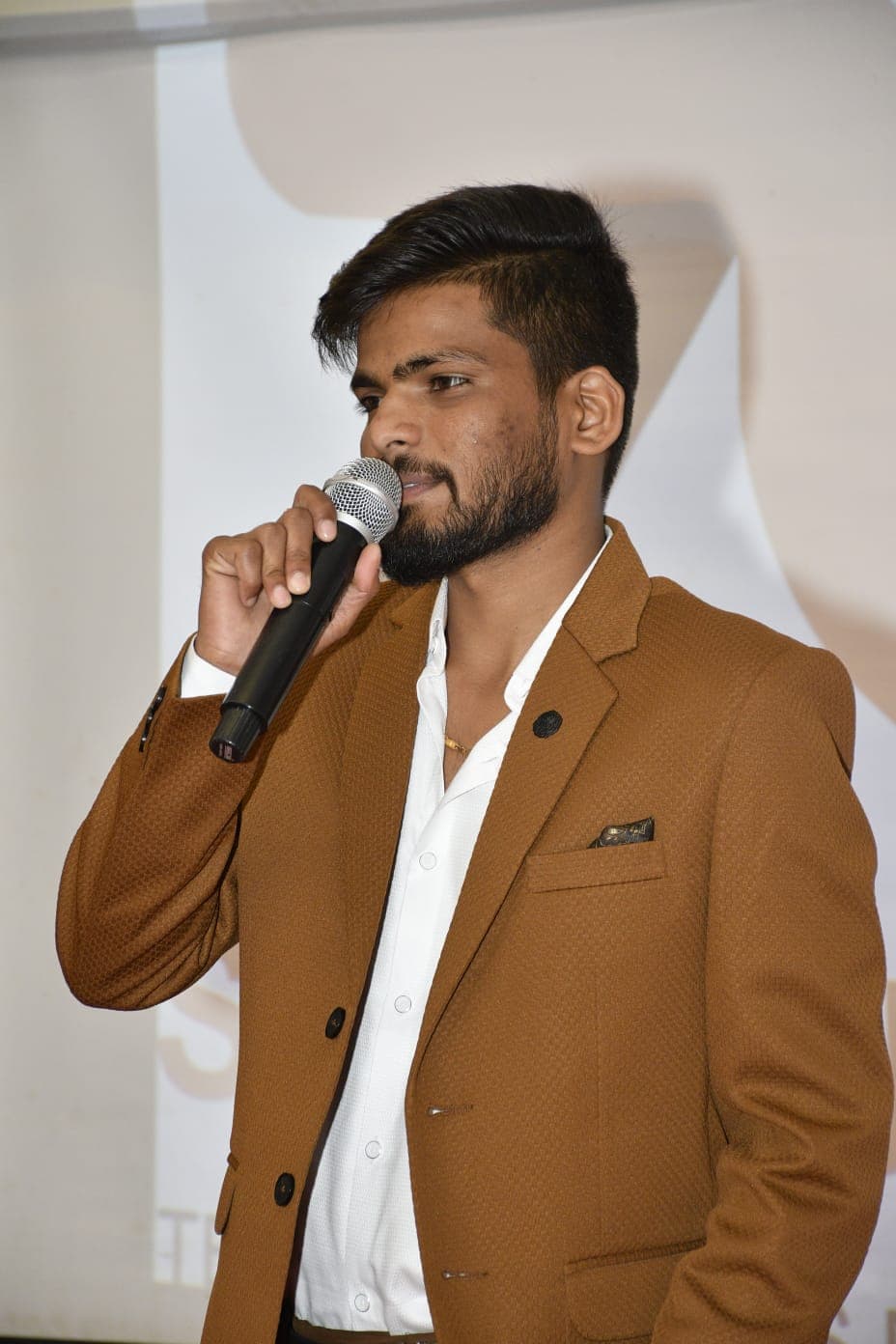 Mr. Dinesh Kumar, Founder of SaveDost
